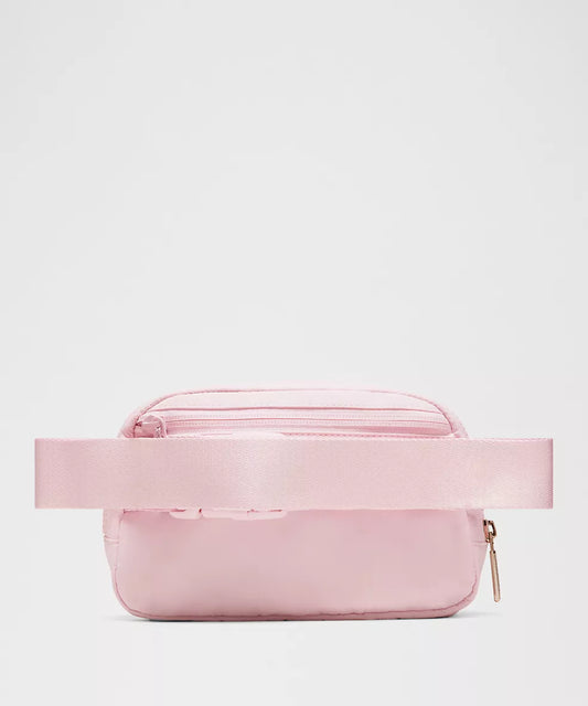 Lululemon Everywhere Belt Bag 1L – Light Pink